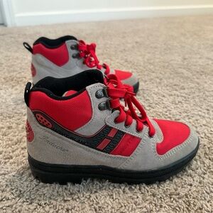 90’s Jordache Mountain Boots